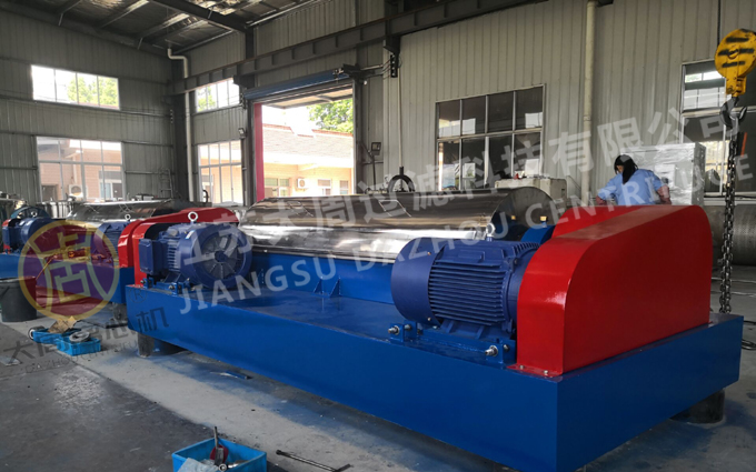 臥螺沉降離心機(jī)如何處理不同類型的工業(yè)污水？