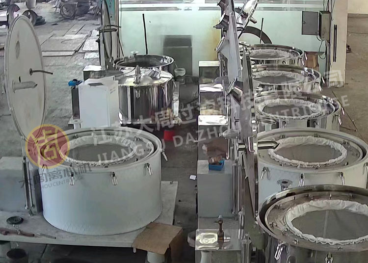平板吊袋離心機在處理大批量物料方面具有顯著優(yōu)勢